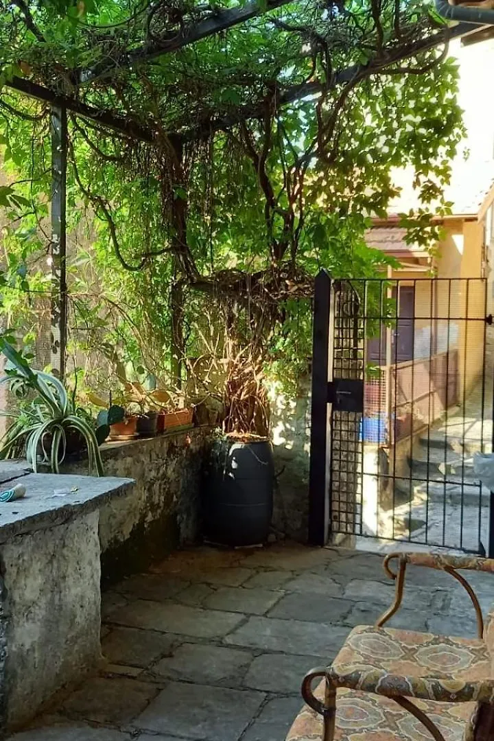 Casa Con Vista Lago - Il Capriccio Della Marchesa Carate Urio Apartment